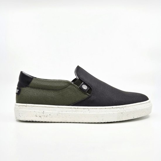 Komrads vegan sneakers - OCNS Slip_On Cappu Olive - schoen uit gerecycleerd en duurzaam materiaal - Roze - maat 45