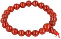 Armband van glanzende, dieprode carneool kralen met rode koordafsluiting.
