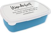 Broodtrommel Blauw - Lunchbox - Brooddoos - Spreuken - Quotes - Een sterk verlangen om te reizen - Wanderlust - Reis - 18x12x6 cm - Kinderen - Jongen
