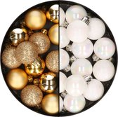 28x stuks kleine kunststof kerstballen goud en parelmoer wit 3 cm - Kerstboomversiering