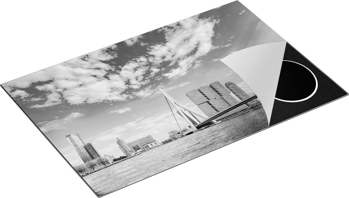 Chefcare Inductie Beschermer Erasmusbrug aan het Water in Rotterdam - Zwart Wit - 81,6x52,7 cm - Afdekplaat Inductie - Kookplaat Beschermer - Inductie Mat