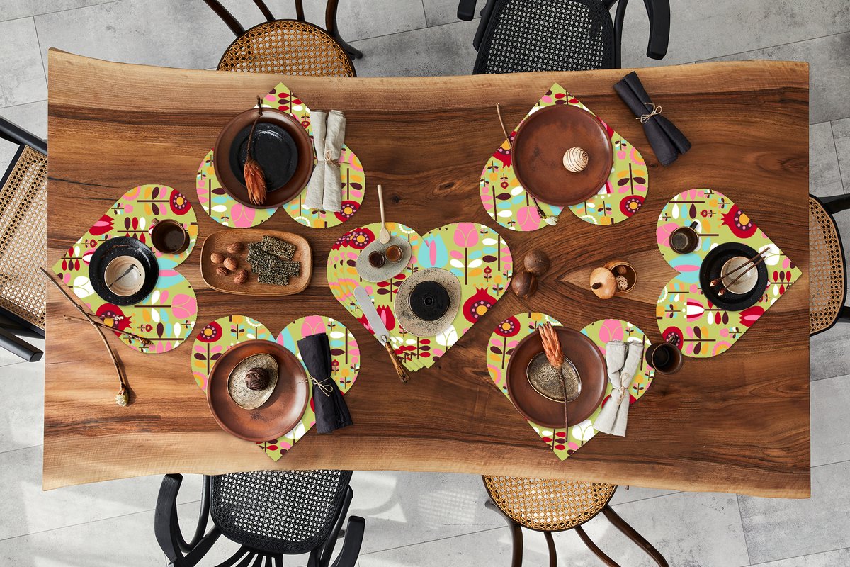 Onderleggers - Placemats - Placemats hartje - Patronen - Bloemen - Kleuren - 10 stuks