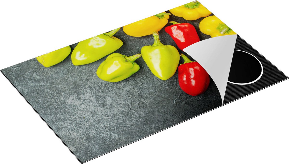 Chefcare Inductie Beschermer Paprika's op Zwarte Marmer - 80x52 cm - Afdekplaat Inductie - Kookplaat Beschermer - Inductie Mat