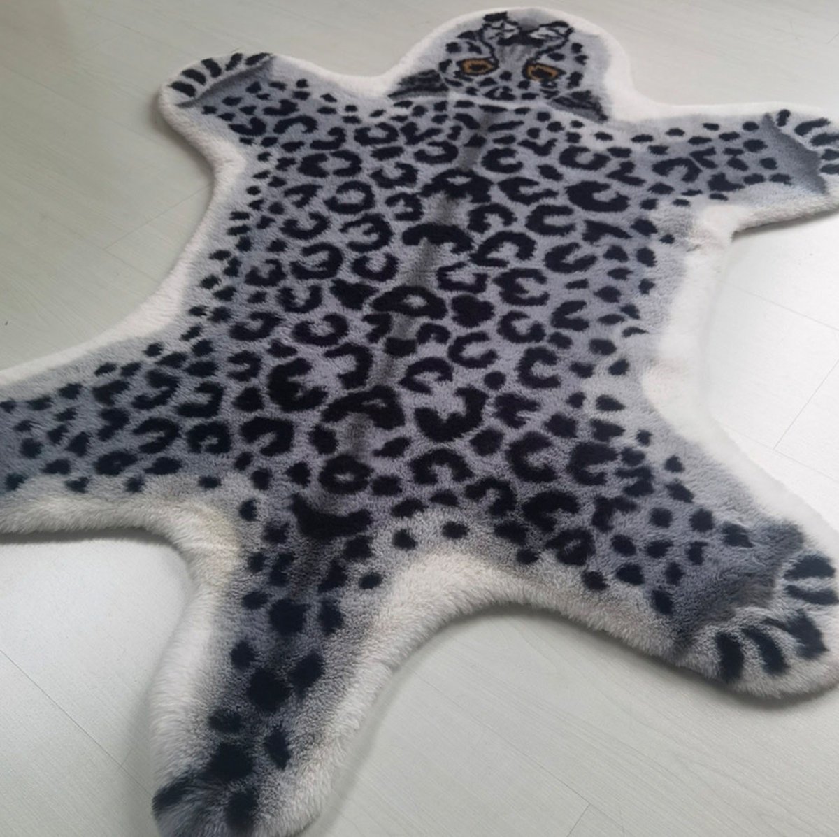 Fine Asianliving Faux Fur Rug Imitation Sheepskin Snow Leopard 70x100cm