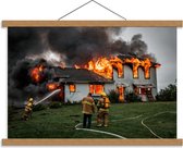 Schoolplaat – Brandweermannen bij Brandend Gebouw - 60x40cm Foto op Textielposter (Wanddecoratie op Schoolplaat)