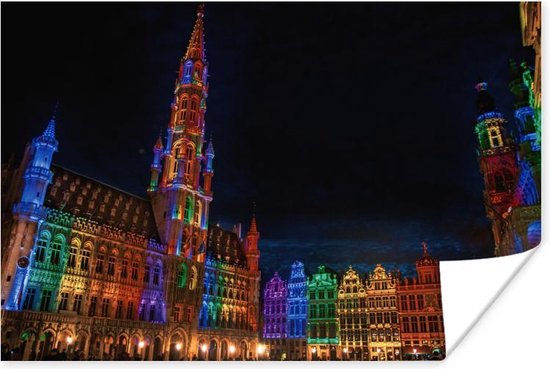 Poster De Grote Markt van Brussel snachts verlicht met kleuren - 180x120 cm  XXL | bol.com