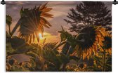 Wandkleed Zonnebloemen - Zonsopkomst boven een veld vol zonnebloemen Wandkleed katoen 120x80 cm - Wandtapijt met foto