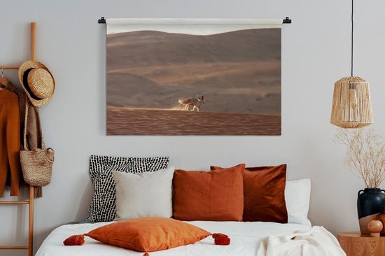 Tapisserie Fennek - Un renard du désert se promène dans le désert Tapisserie coton 150x100 cm - Tapisserie avec photo