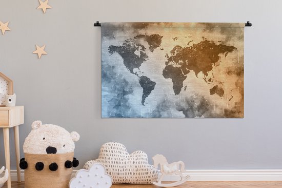 Tapisserie Cartes du mondeIllustrations de Noël - Wereldkaart avec des couleurs de peinture chaudes et froides sur un fond avec un motif texturé Tapisserie murale coton 150x100 cm - Tapisserie avec photo