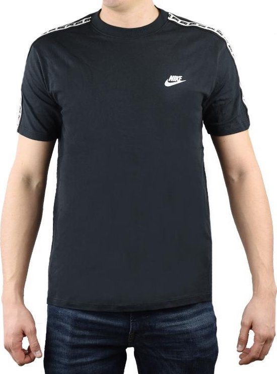Nike Repeat Sportswear Tee AR4915-010 
