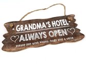 Houten Tekstplank / Tekstbord 12x30cm "Grandma's Hotel....Always Open" - Kleur Naturel