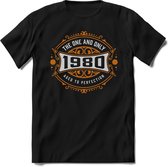 1980 The One And Only | Feest Kado T-Shirt Heren - Dames | Goud - Zilver | Perfect Verjaardag Cadeau Shirt | Grappige Spreuken - Zinnen - Teksten |