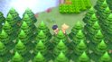 Twee personages staan oog in oog tussen dennenbomen.