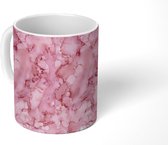 Mok - Inkt - Marmer print - Roze - Abstract - Patronen - Mokken - 350 ML - Beker - Uitdeelcadeautjes