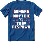 Gamers don't die pixel T-shirt | Rood | Gaming kleding | Grappig game verjaardag cadeau shirt Heren – Dames – Unisex | - Donker Blauw - 3XL