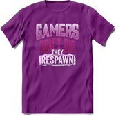 Gamers don't die T-shirt | Roze | Gaming kleding | Grappig game verjaardag cadeau shirt Heren – Dames – Unisex | - Paars - XL