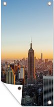 Tuinposter New York - Skyline - Zonsondergang - 40x80 cm - Wanddecoratie Buiten - Tuinposter - Tuindoek - Schuttingposter - Tuinschilderij