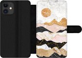 Bookcase Geschikt voor iPhone 11 telefoonhoesje - Marmer print - Goud - Pastel - Met vakjes - Wallet case met magneetsluiting