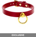 Donkerrode halsband met gouden D-ring, gesp en 'EXCLUSIVE' erop