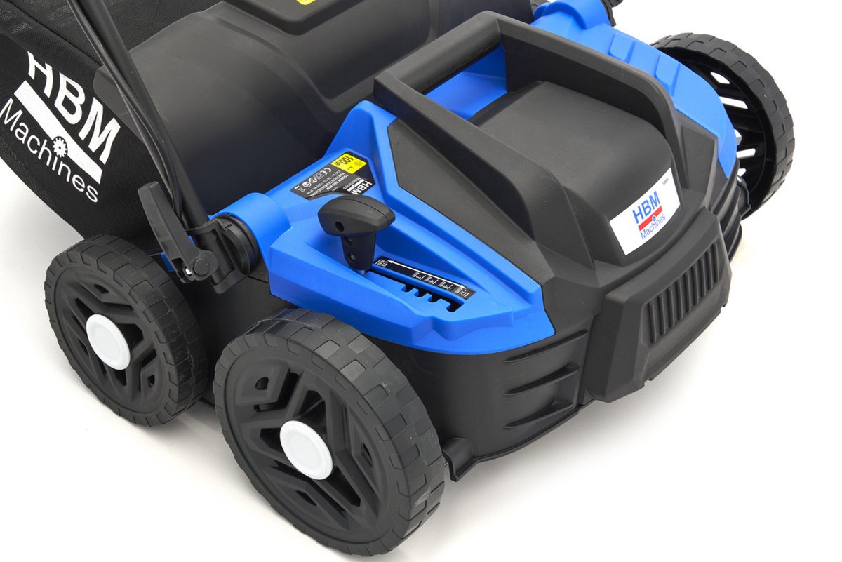 1500W Verticuteermachine 360 mm inclusief Raker Verticuteerdiepte 3mm, 6mm, 9mm, 10mm en 12mm thumbnail 5
