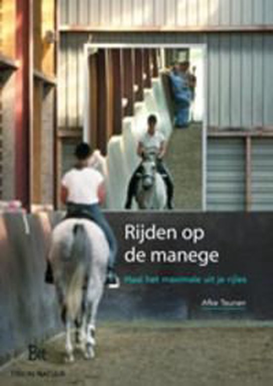 Cover van het boek 'Rijden op de manege'