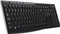 Zwart Logitech K270 draadloos toetsenbord met numeriek toetsenbord, onder aanzicht.