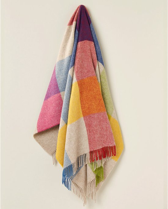 Foto: Bronte by moon plaid harland multi 100 wol 140x185cm wollen deken kleurrijk geblokt made in uk