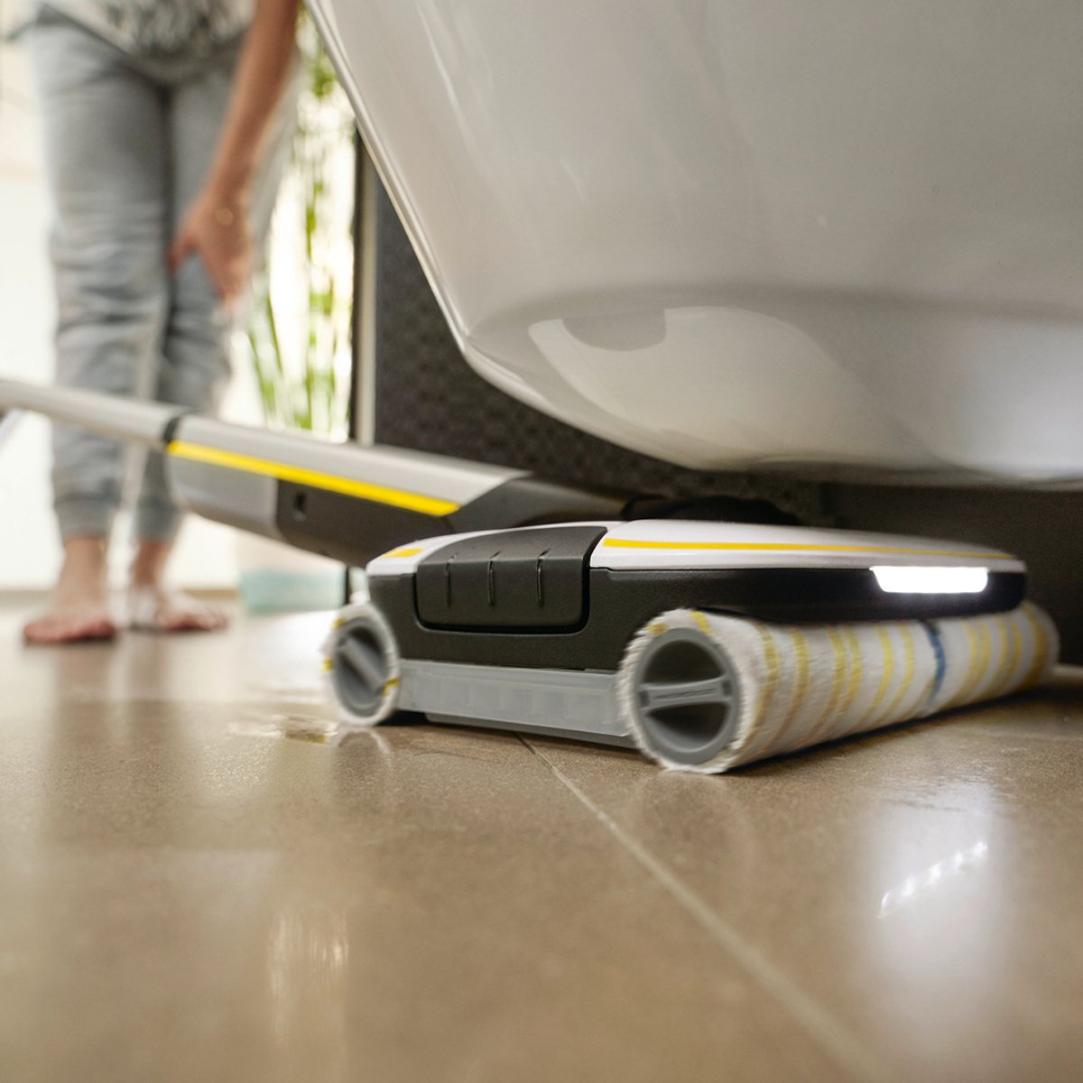 Kärcher FC 7 Cordless Plus vloerreiniger - Draadloze elektrische dweil met accuduur 45 minuten - Geschikt voor harde vloeren zoals steen, pvc en laminaat. Stofzuiger niet meer nodig – foto 6