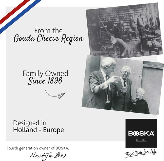 Photos en noir et blanc d'une fromagerie et de deux hommes avec un garçon, avec le texte 'From the Gouda Cheese Region'.