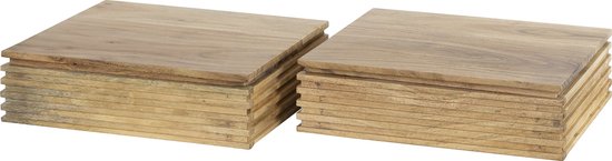 Twee houten opbergdozen met gestapelde lamellen, naturel afwerking.