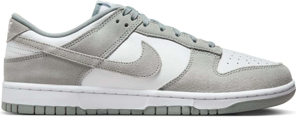 Nike Dunk Low Retro SE Wit Grijs Sneakers Heren