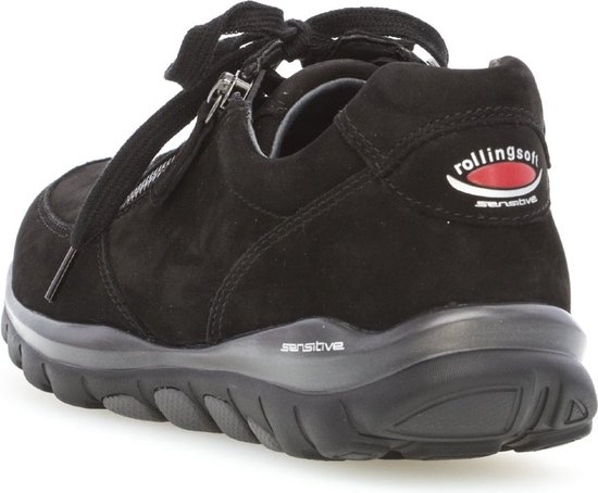 Zwarte Gabor dames sneaker, achter-zijaanzicht met 'rollingsoft' en 'sensitive' logo's.