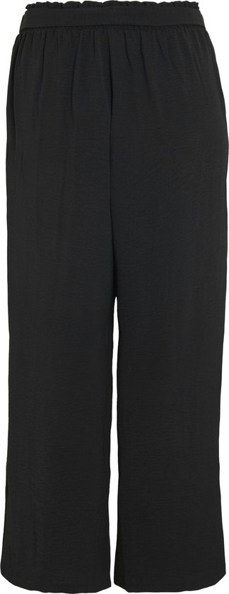Zwarte culotte broek met kreukeltextuur en elastische tailleband.