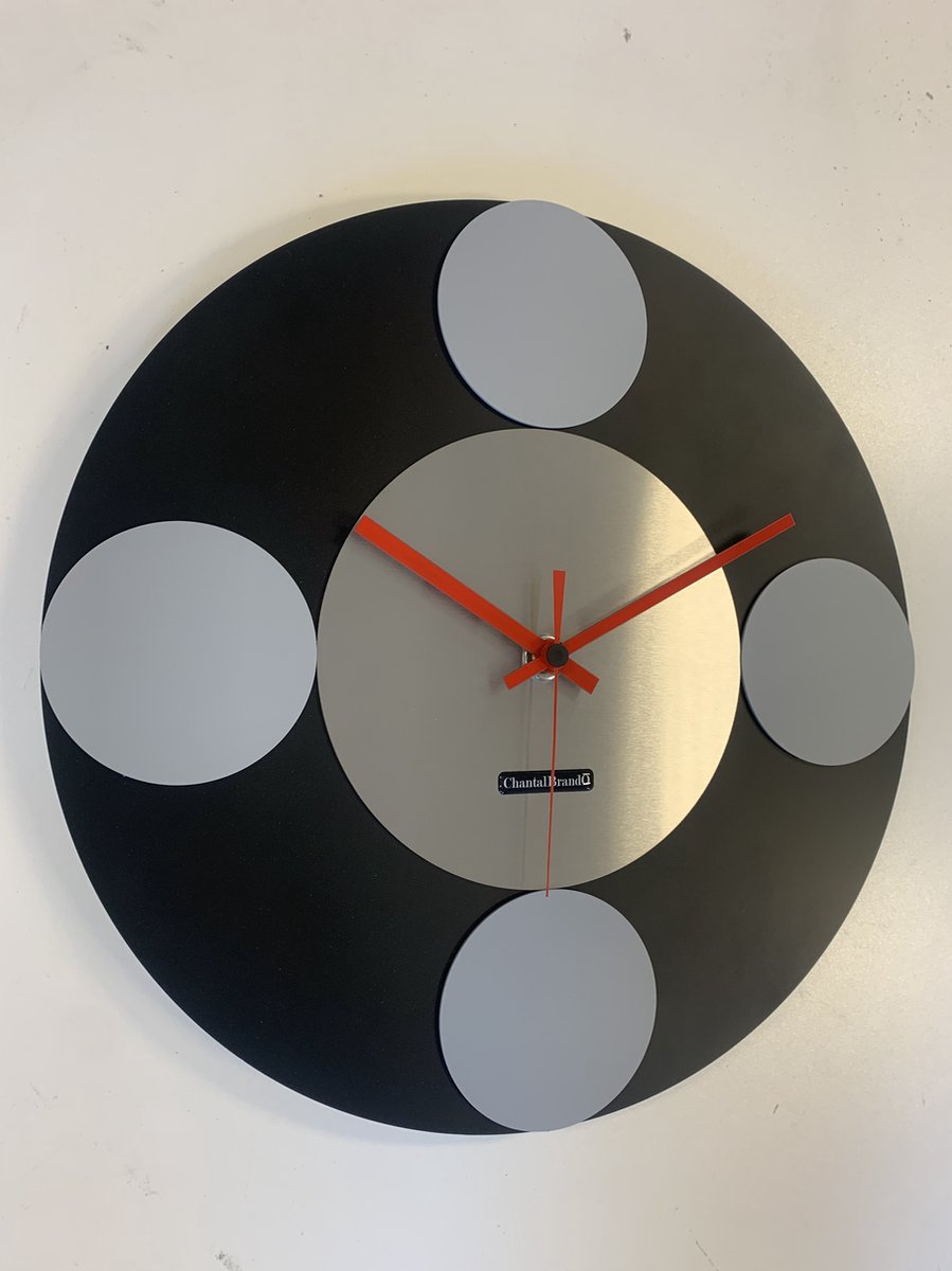 Wandklok ChantalBrandO ROTONDA modern design
