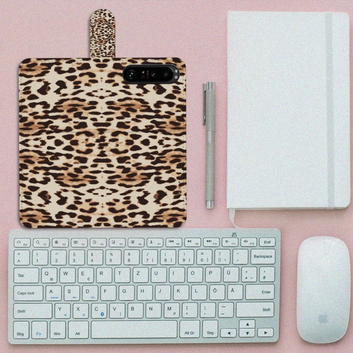 Sony Xperia 1 IV Telefoonhoesje met Pasjes Leopard