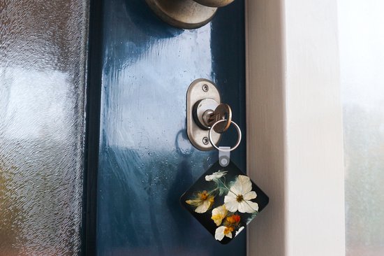 Sleutelhanger - Uitdeelcadeautjes - Bloemen - Planten - Zwart - Wit - Plastic