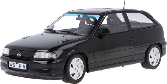 1/18 : Voici l'Opel Astra F GSI de Norev (exclu Modelissimo