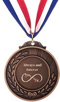 Akyol - always and forever medaille bronskleuring - Liefde - partner - vriendschap - vriend/vriendin - leuk cadeau voor je vrienden om te geven