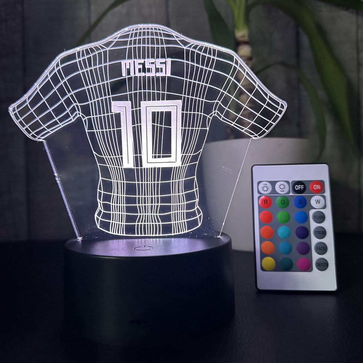 Klarigo® Nachtlamp – 3D LED Lamp Illusie – 16 Kleuren – Bureaulamp – Voetbal - Inter Miami – Sfeerlamp Lionel Messi – Nachtlampje Kinderen – Creative lamp - Afstandsbediening