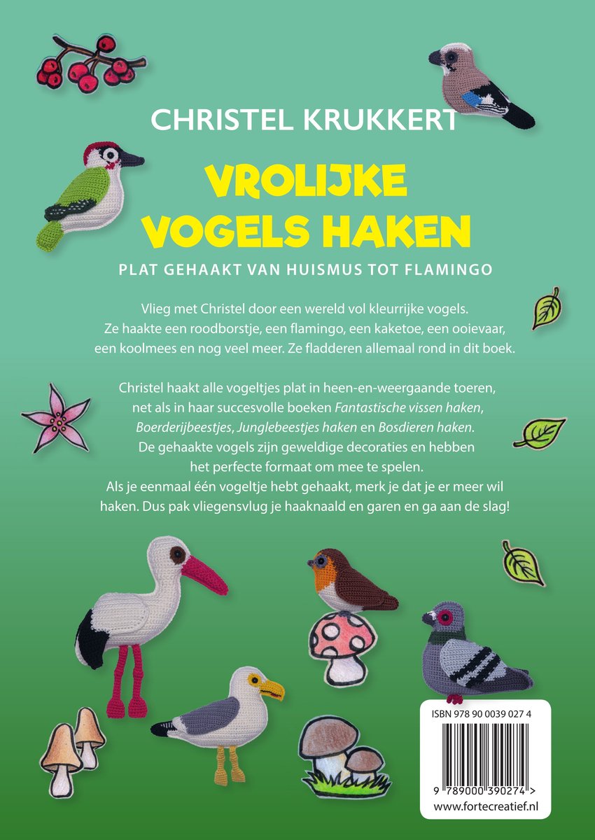 Achterkant 'Vrolijke Vogels Haken' met gehaakte vogels, paddenstoelen en bladeren, inclusief een ooievaar, roodborstje en duif.