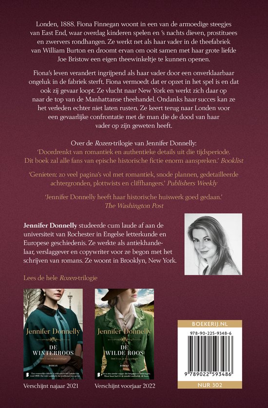 Cover van 'De Winterroos' door Jennifer Donnelly, deel 1 van de Rozen-trilogie. Met een vrouw in 19e-eeuwse kleding.