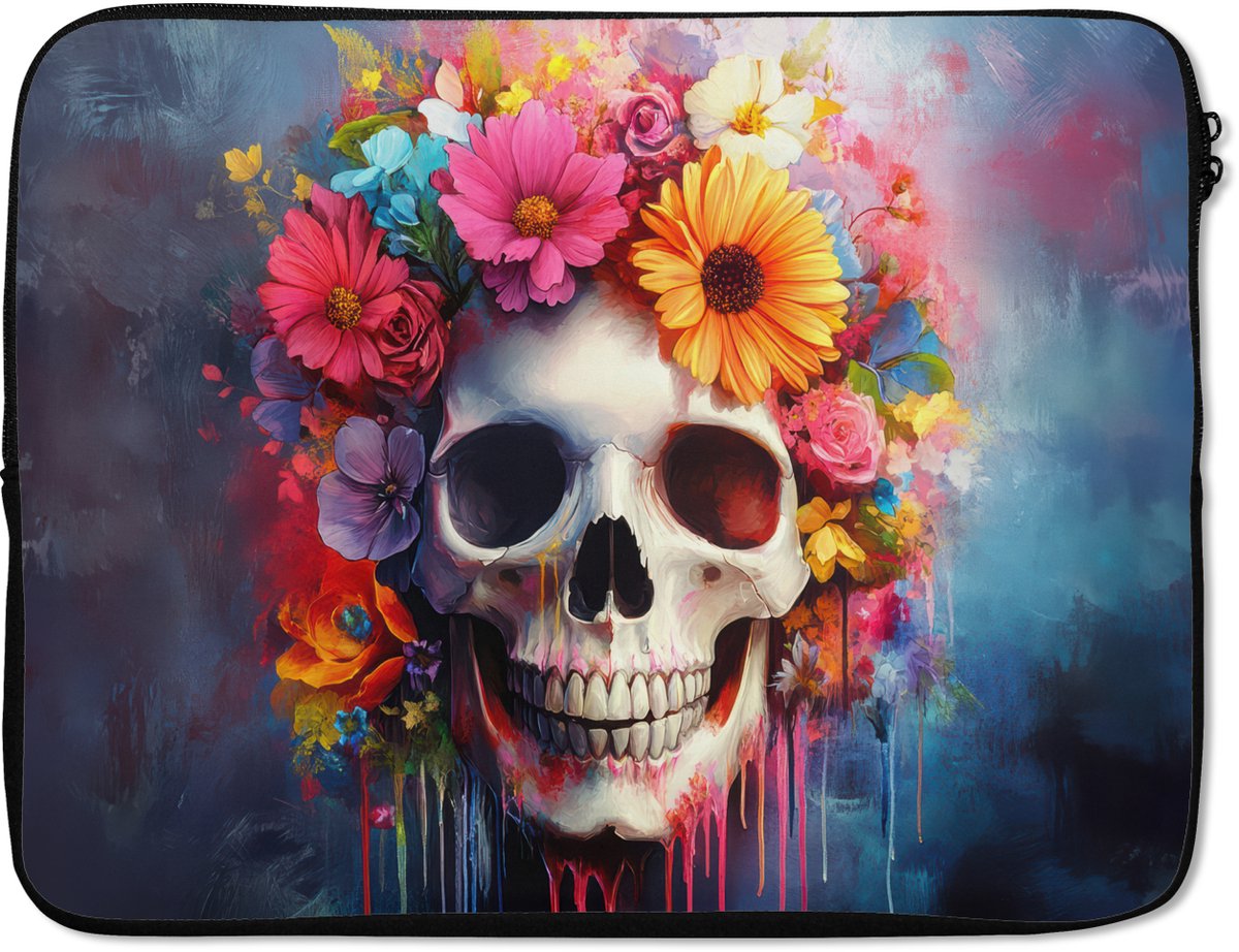 Laptophoes 15.6 inch - Schedel - Bloemen - Doodshoofd - Kleurrijk - Laptop sleeve - Binnenmaat 37x26 cm - Zwarte achterkant
