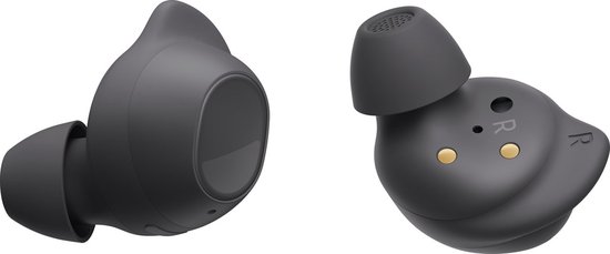 Twee zwarte Samsung Galaxy Buds FE. De linkse is van de zijkant gezien, de rechtse is van de onderkant gezien met 'R'.