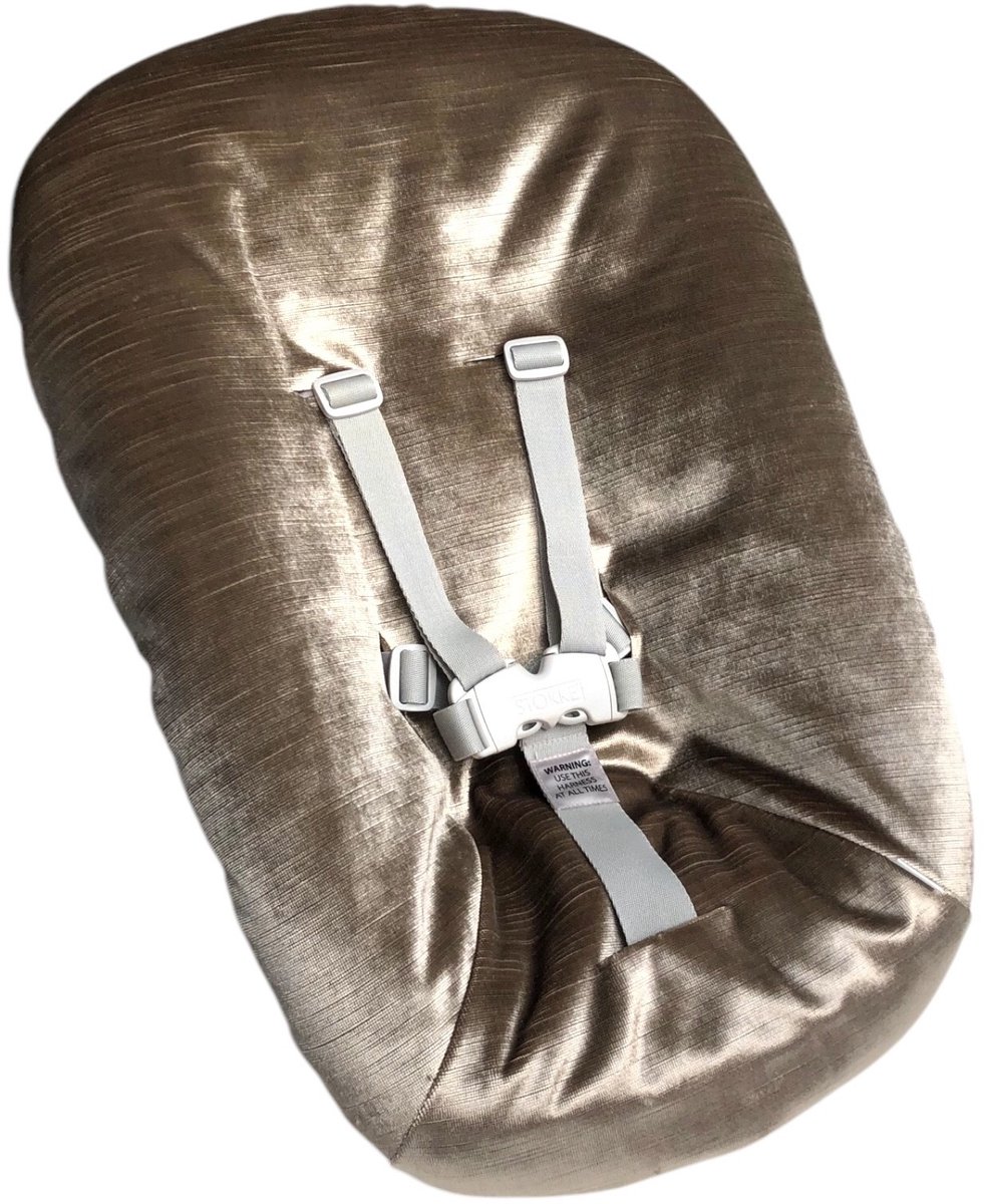 Image of #27 newborn hoes, Zand shinny velours, Stokke Tripp Trapp. Ook geschikt voor Kidsmill Up.