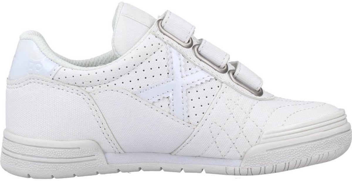 Witte Munich G-vco Profit zaalschoenen met klittenbandsluiting, gemaakt van PU, nylon en mesh, geschikt voor winstvelden.