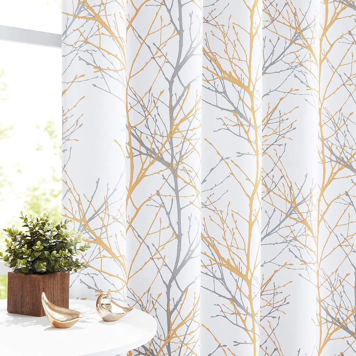 Unyqoos Gezellige Verduisteringsgordijnen met Boomtakpatroon voor Slaapkamer en Woonkamer - Set van 2 Stuks, 245 x 129 cm wit