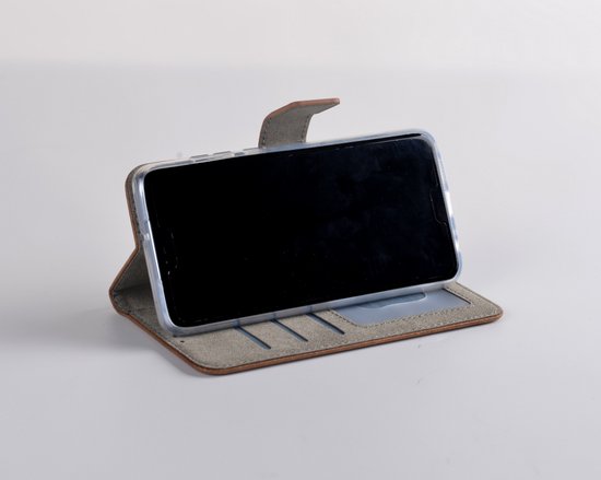 P.C.K. telefoonhoesje-boekhoesjes-bookmodel-plaats voor kaarten Goud geschikt voor Samsung Galaxy S21