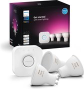 Bol.com Philips Hue Starterkit - wit en gekleurd licht - 3 pack - GU10 aanbieding