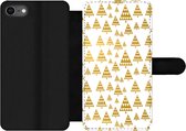Bookcase Geschikt voor iPhone 7 telefoonhoesje - Kerstboom - Wit - Goud - Patronen - Met vakjes - Wallet case met magneetsluiting