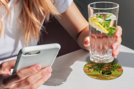 Sous-verres pour verres - Ronds - Vase nature morte avec lauriers roses et livres - Peinture de Vincent van Gogh - 10x10 cm - Sous-verres en verre - 6 pièces